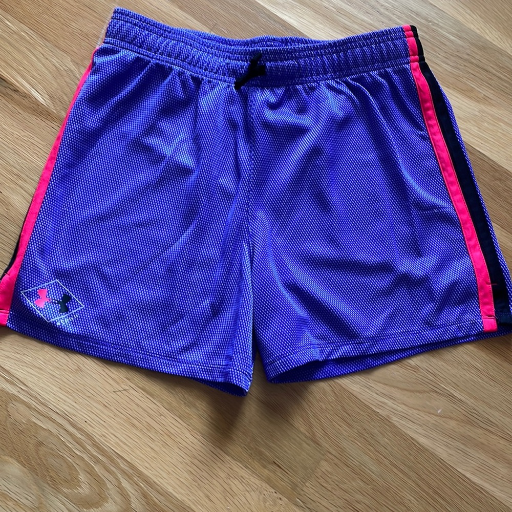 Under armor girls large